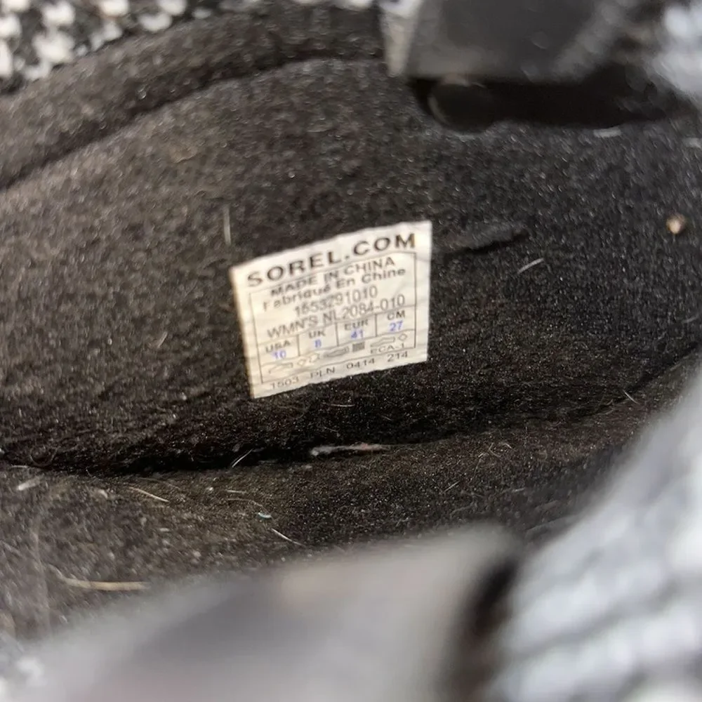 Sorel stylish black